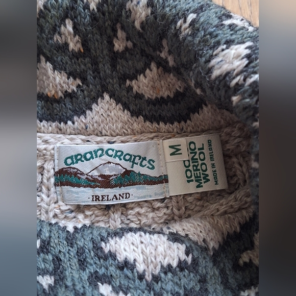 Aran Crafts Ranelagh Merino Jacquard Knit Crewneck Sweater in Oatmeal - M - Picture 9 of 14